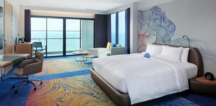 a-place-to-escape-connect-novotel-marina-sriracha-2