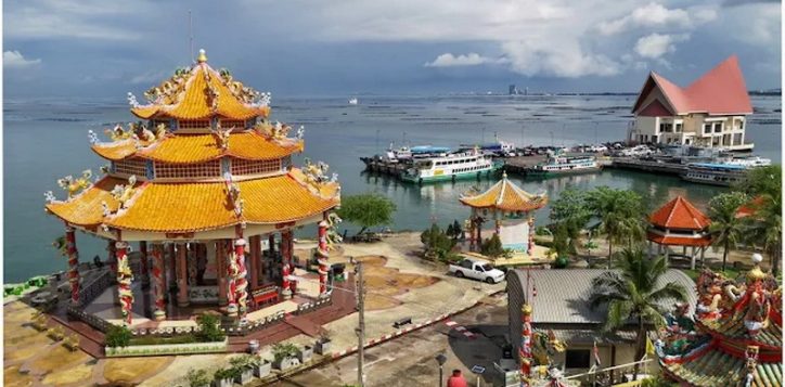wat-ko-loi-the-serene-island-temple-of-sriracha-2